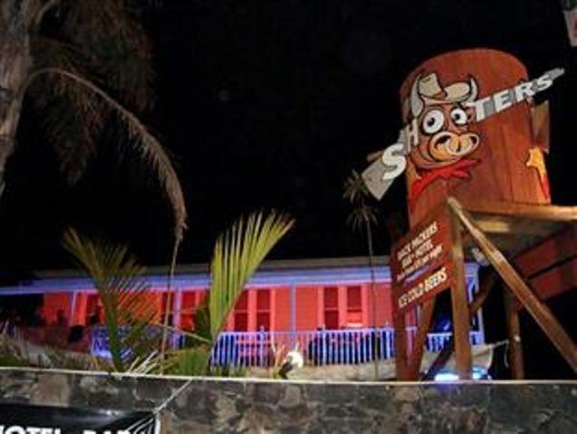 Shooters Saloon Hotel & Cabins Auckland Exterior foto